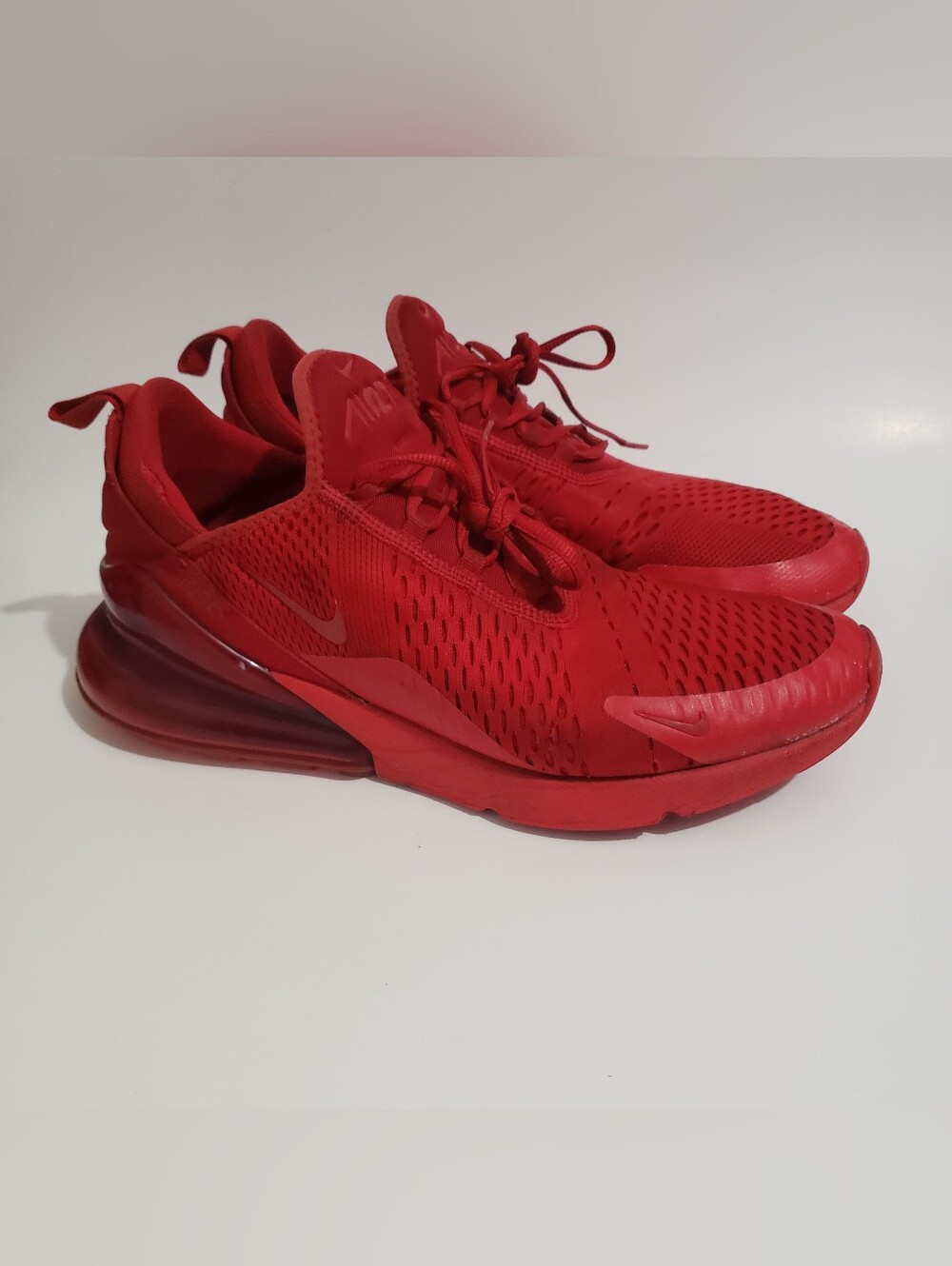 Nike Air Max 270 Triple Red Men’s 12 Running ISneakers AH8050-600 Comfortable ..